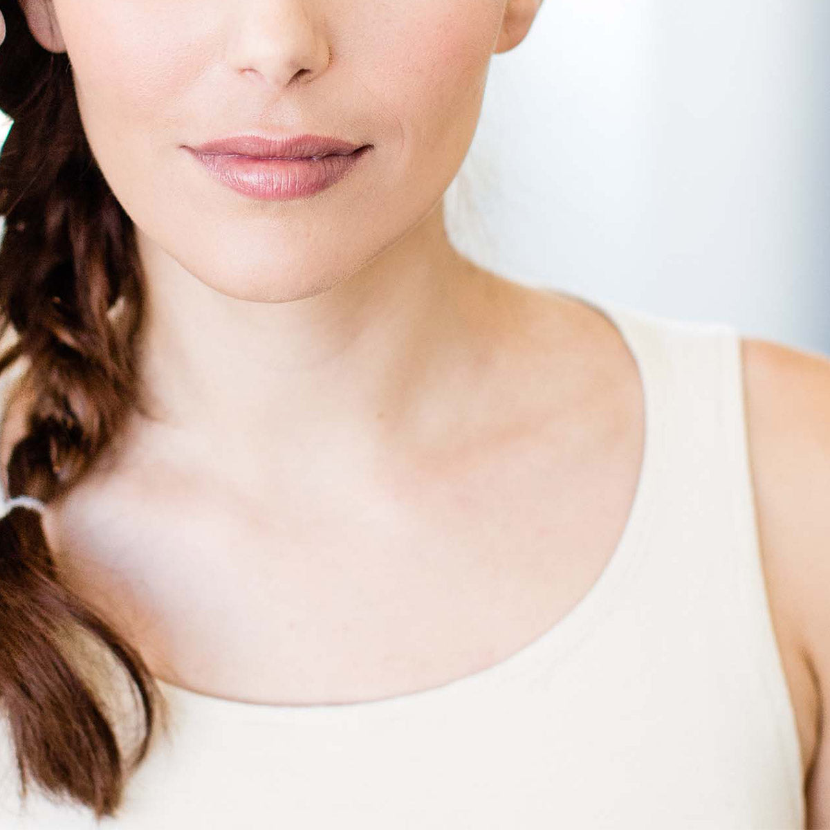 Soin HYDRAFACIAL Cou et Décolleté - Josée Dubé Spa Urbain - Rosemont - Montréal