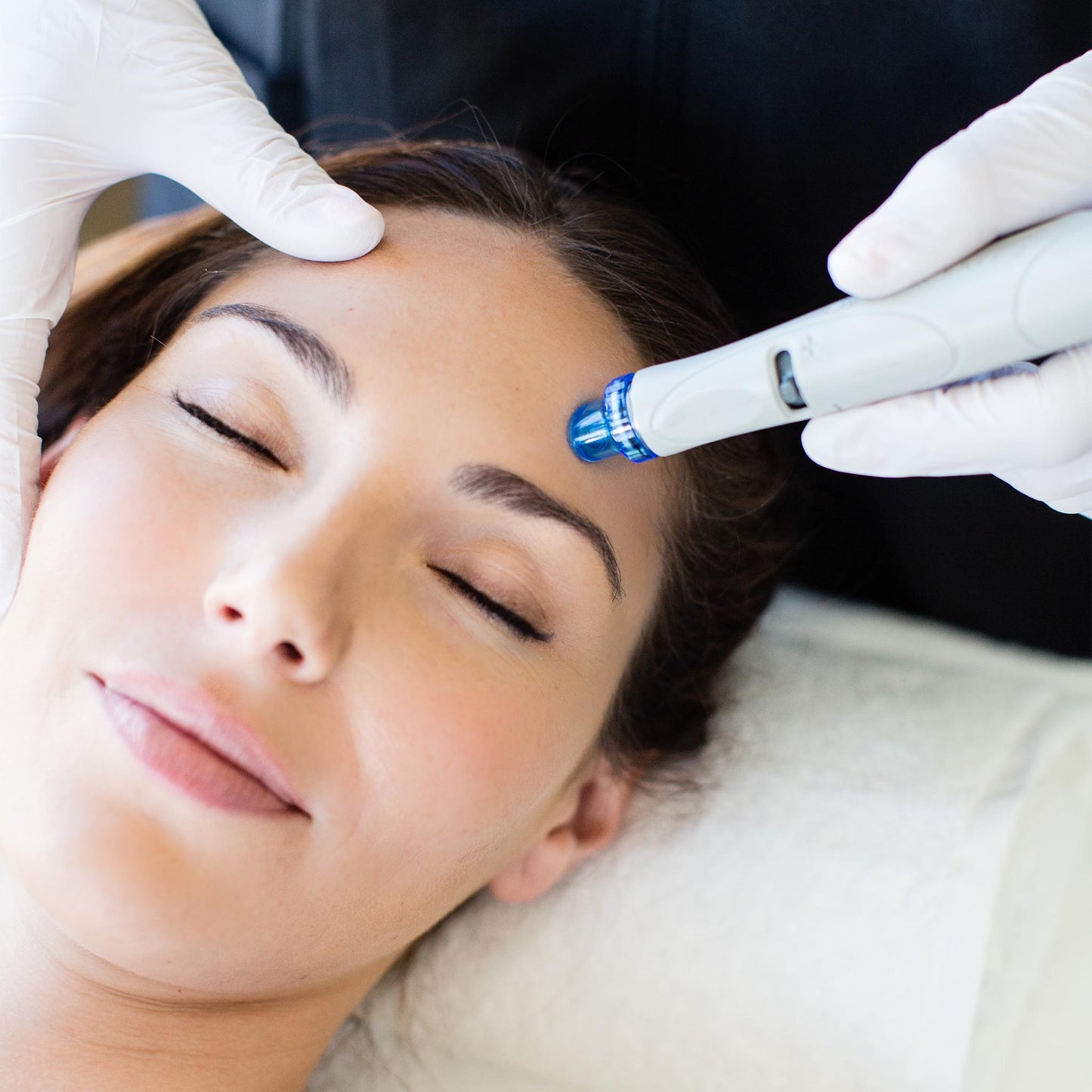 Soin HYDRAFACIAL Deluxe Hydratant Intense - Josée Dubé Spa Urbain - Rosemont - Montréal