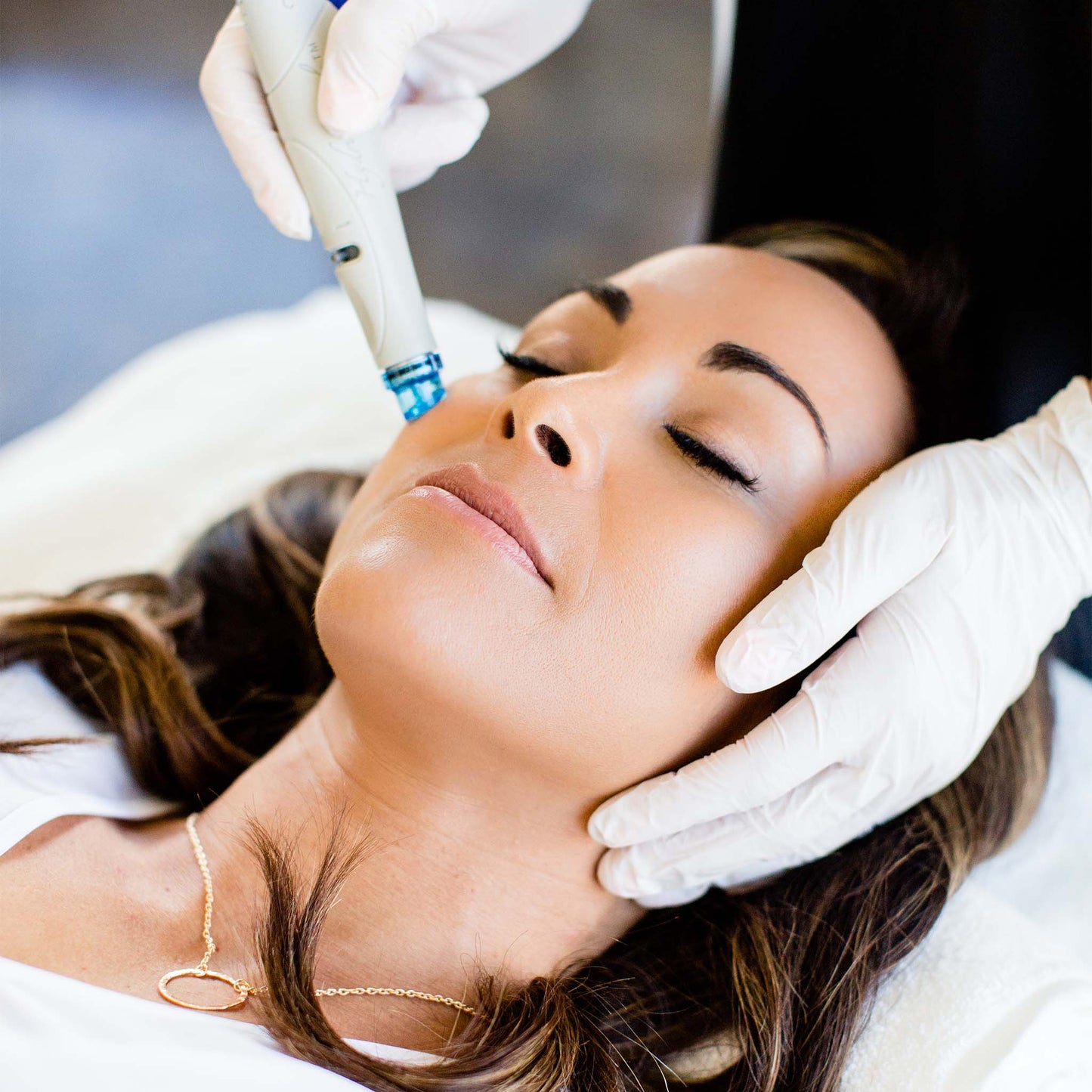 Soin HYDRAFACIAL Deluxe Radiance - Josée Dubé Spa Urbain - Rosemont - Montréal